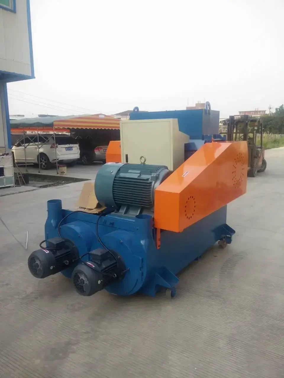 Factory Sale Various Sponge Crushing Machine Waste Sponge Shredder High Efficiency Sponge Crusher