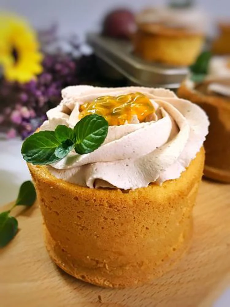 

Кофейня Десертный магазин Машина для мягкого мороженого Коммерческий настольный 220 В 110 В Оборудование для приготовления мороженого сладкого конуса 1200 Вт