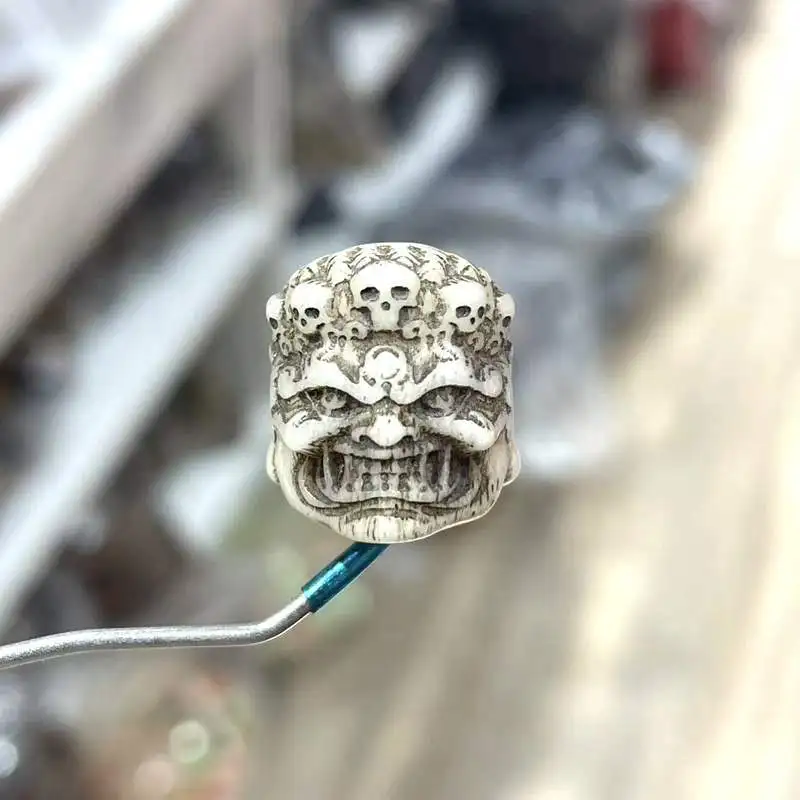 Tibetan Style Deer Three-Way Old Bone Carved Skull Nine-Eyed Dzi Buddha Bead Bracelet Necklace Accessory
