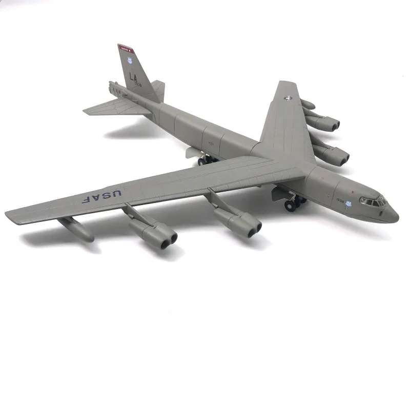 New Metal cast 1/200 U.S. Army B-52H Military Fighter Bomber Model Alloy Fighter Aircraft Model Collectible Gift