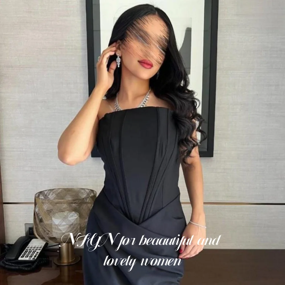 NFYN Black Mermaid Long Stain Prom Dresses Strapless Party Dress Sleeveless Pleats Evening Dress with Split Fishbone Customized