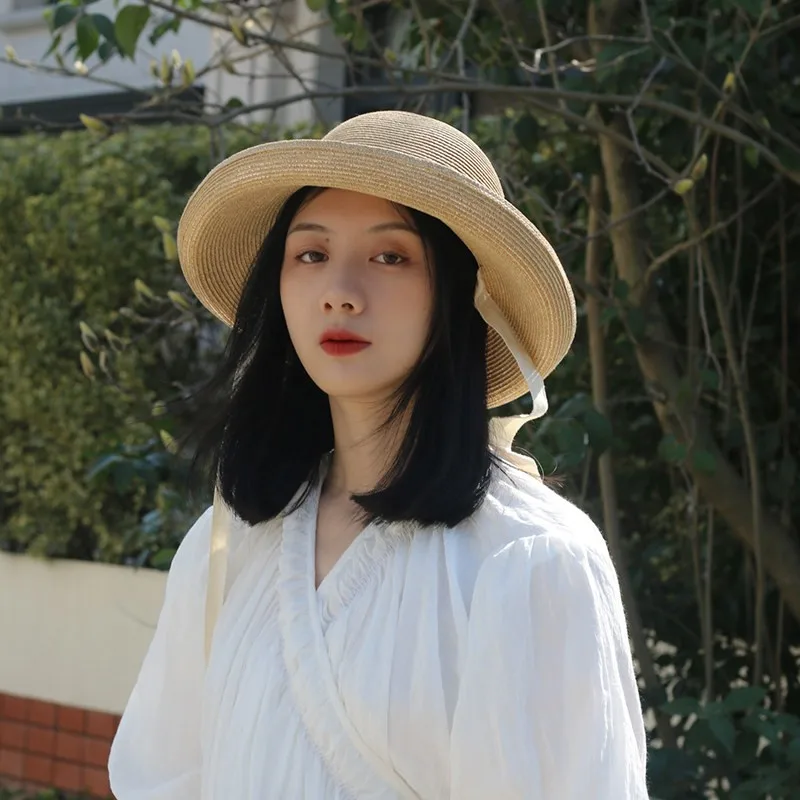Vintage French Wide Brim Straw Hat for Women Summer Beach Sun Hat with Splicing Chin Strap Adjustable Outdoor Sun Protection Cap