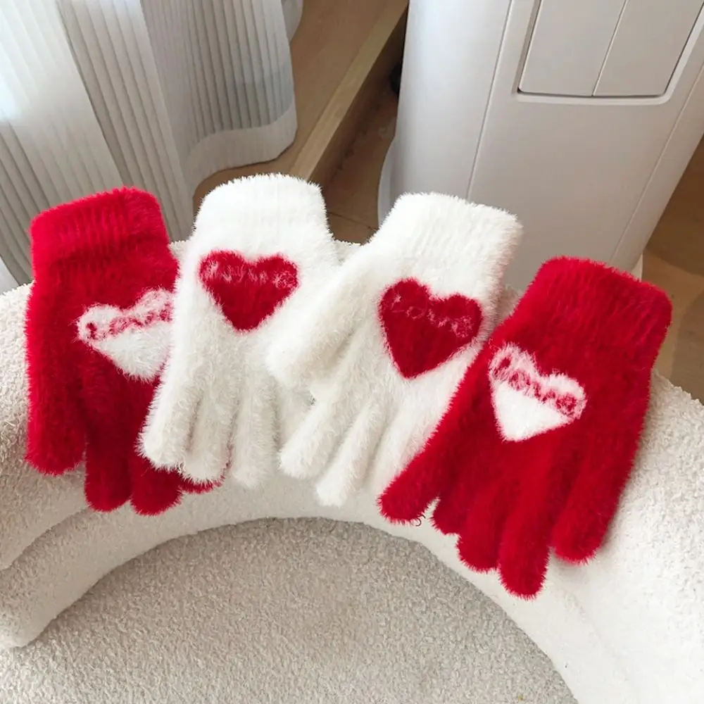 Warm Love Heart Winter Gloves Touchscreen Fluffy Fur Full Finger Mittens Plush Women Gloves Women