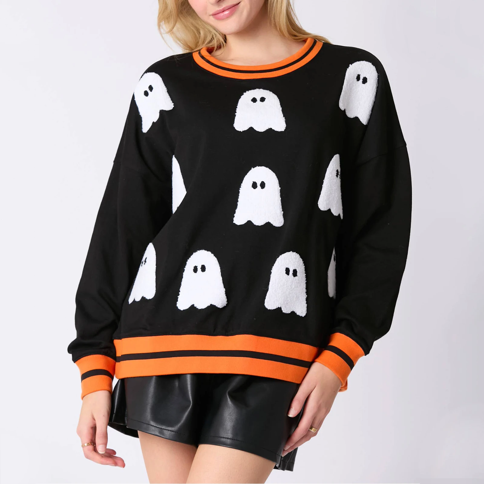 

Womens Halloween Ghost Print Sweatshirts Funny Graphic Spring Autumn Crewneck Long Sleeve Harajuku Kawaii Pullover Tops Outwear