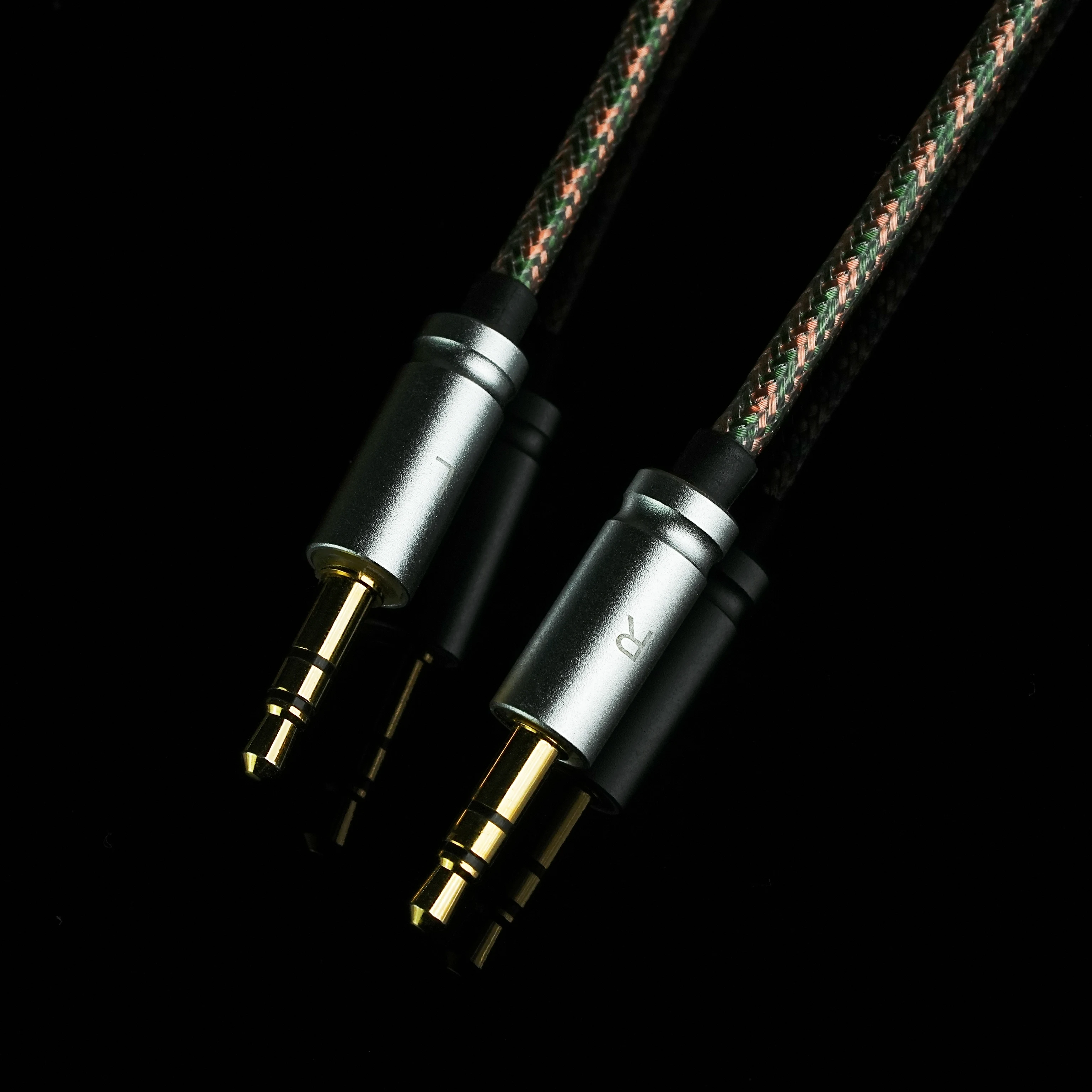 Hedacabl HD-04 デュアル 3.5mm ～ 4.4mm バランスオーディオケーブル