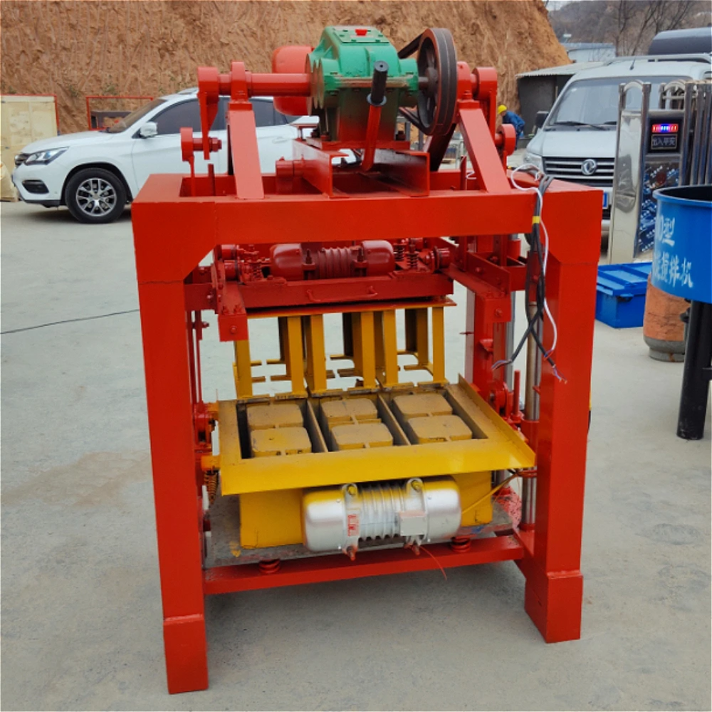 Low-power, High-output, Fast Brick-making Machine for Building Concrete