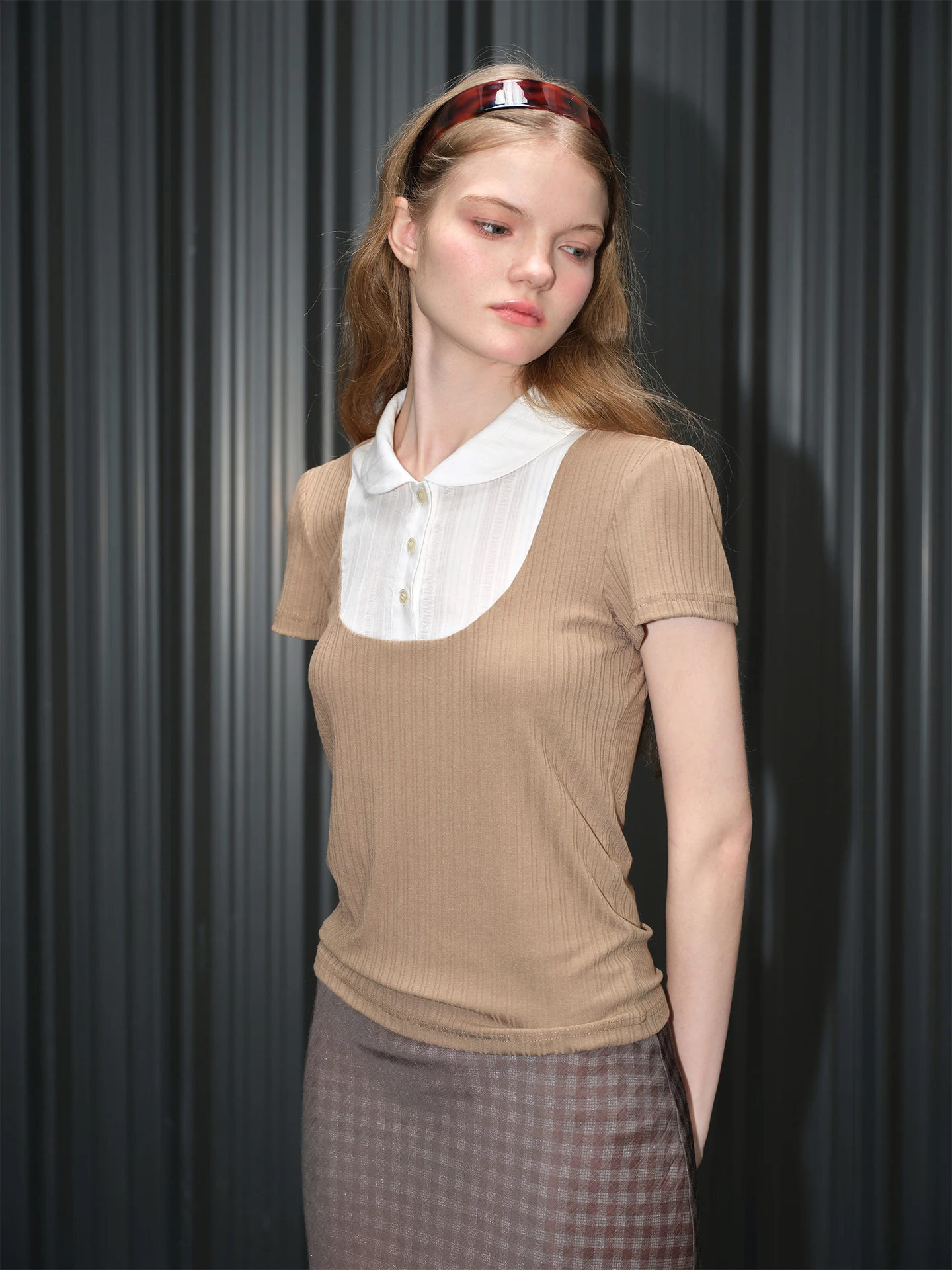 

Slim Fit ort Sve T-irt Women's Spring Summer New Sle Street Sle Color Blo Doll Collar Top Faionable And Slimming