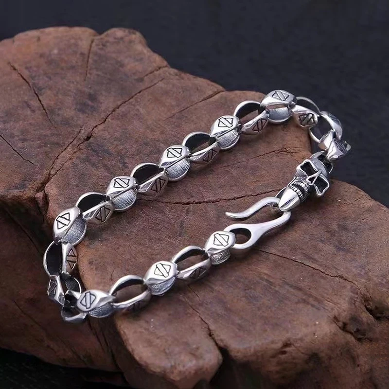 Vintage Gothic Male High Quality Silver Bracelet Biker Skull Charms for Men Wrist Wear Accessory Gift Bangles Jewelry