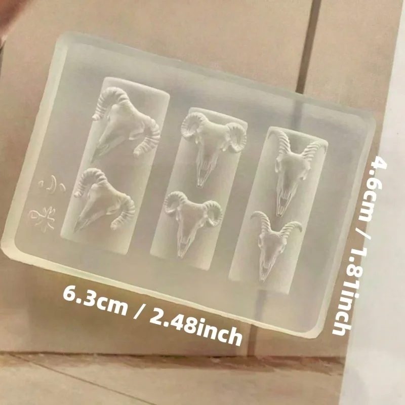 Transparente Nagelkunst-Silikonform mit Schafkopf-Design und Mini-Blumen, 3D-Schnitzerei für Nageldekoration, Skelett-Hörner-Thema – Detail 5