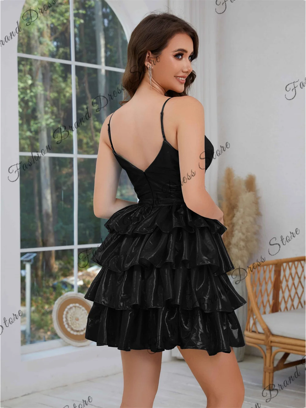 Spaghetti Straps V-Neck Homecoming Dresses Tiered Ruffles Corset Graduation Gowns Sleeveless Backless A-line Short Cocktail Gown