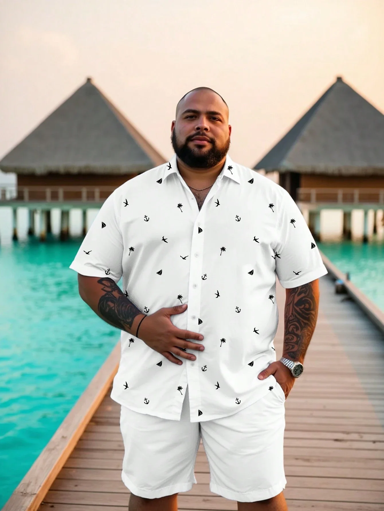 

Men's Casual Short Sleeve Button-Down Shirt With Tropical Print For Vacation