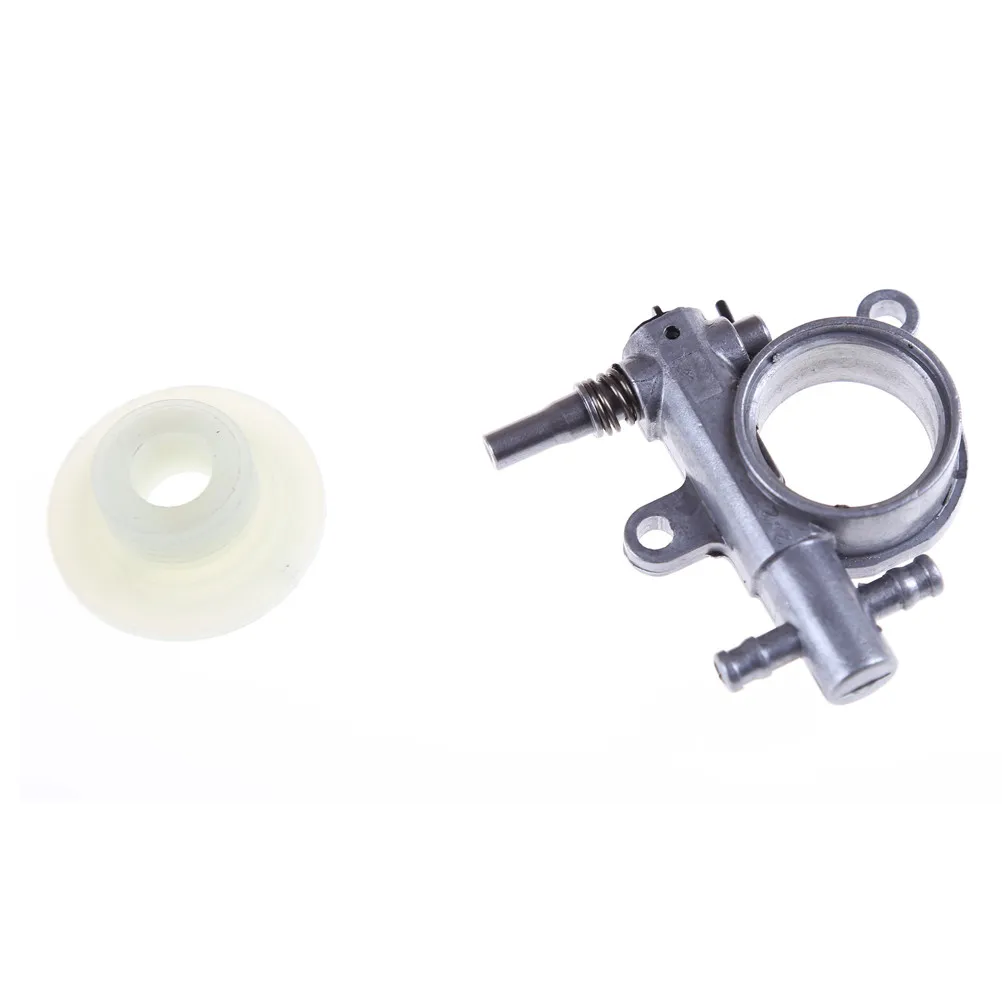 1 Set 2500/3800 Chainsaw Spare Parts Oil Pump With Worm Drive Gear Fits Chain Saw 25CC/38CC High Quality