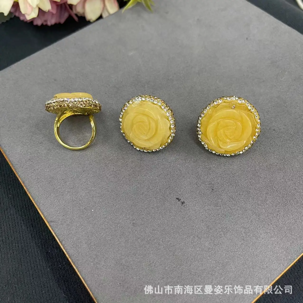 DIY accessories Onyx stone hand-carved rose festival adjustable ring, French vintage hot-selling wholesale