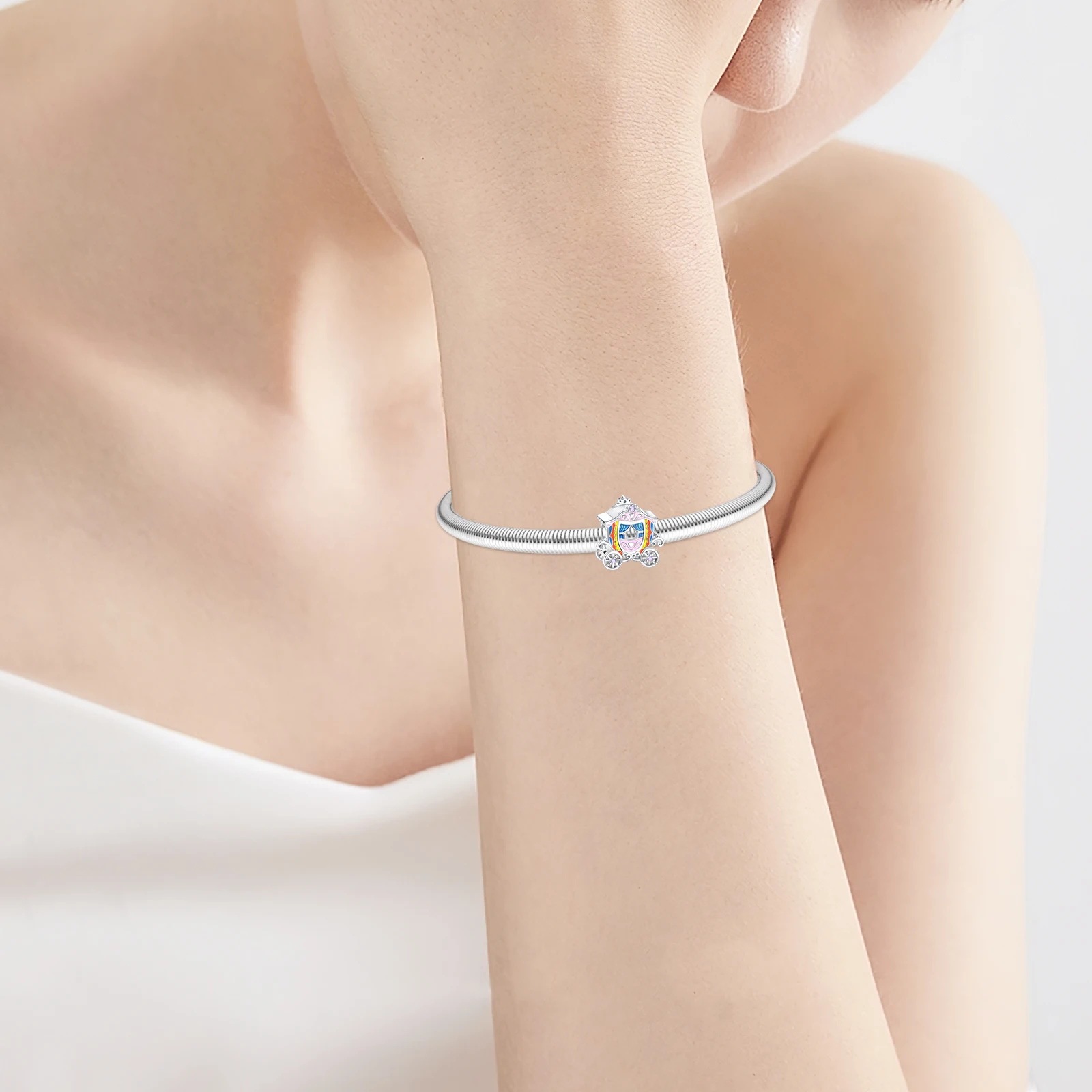 Подвеска из серебра 925 пробы  – обзор и цена Women'S Accessories Coach