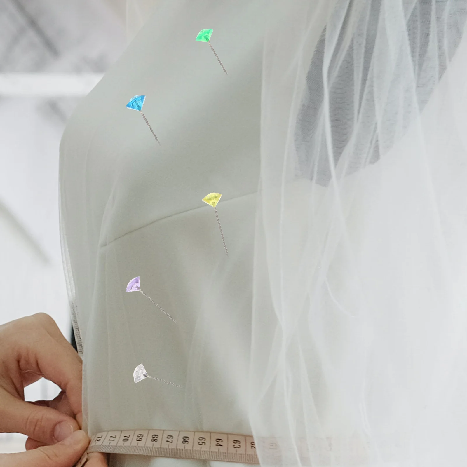 

200 Pcs Wedding Fixing Needle Decorative Pins Bright Color DIY Dressmaking Sewing Jewelry Accessory Project Ornament Bouquet