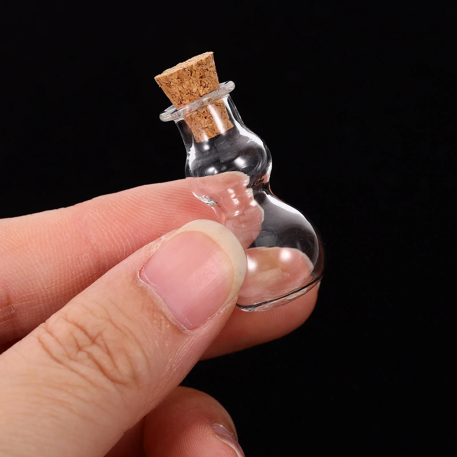 

3Pcs Transparent Drift Bottles Corked Glass Jars Wishing Bottle Decor for DIY Art Craft Photo Prop Small Gems Storage Unique