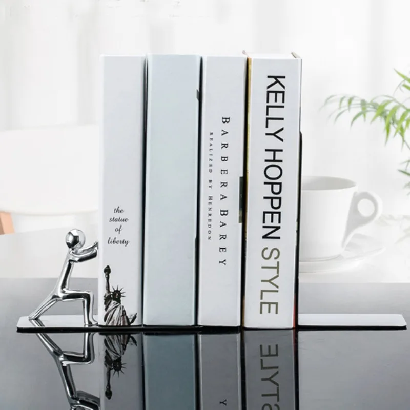 

Creative Kung Fu Figurine Bookshelf Baffle Metal Book Clip Storage Desktop Bookends Study Decoration Art Ornament