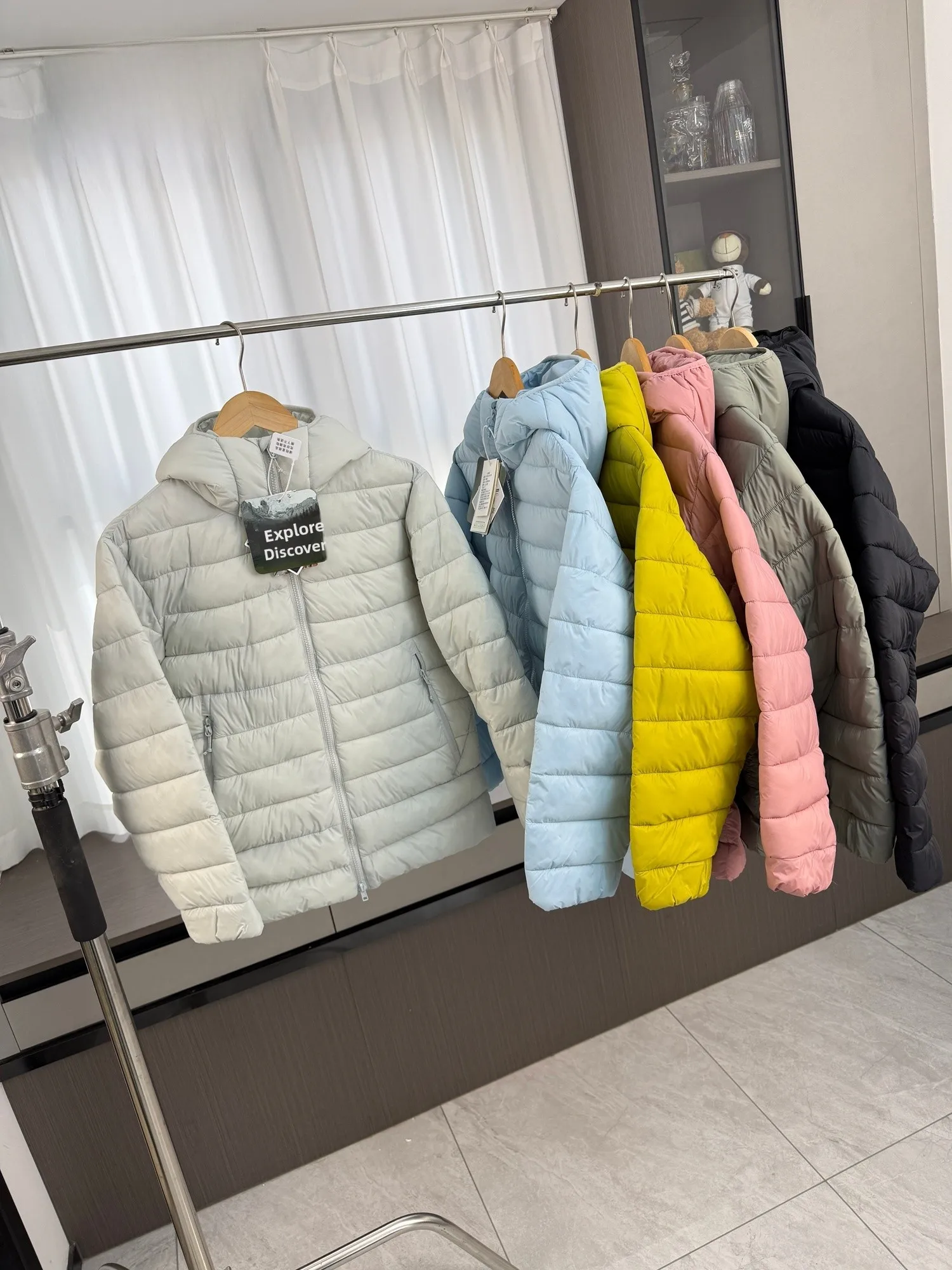 

Lightweight Hooded Cotton Jaet for Couples Winter Casual Loose Fit Men's Women's Warm Waterproof Bone Inlay Coat