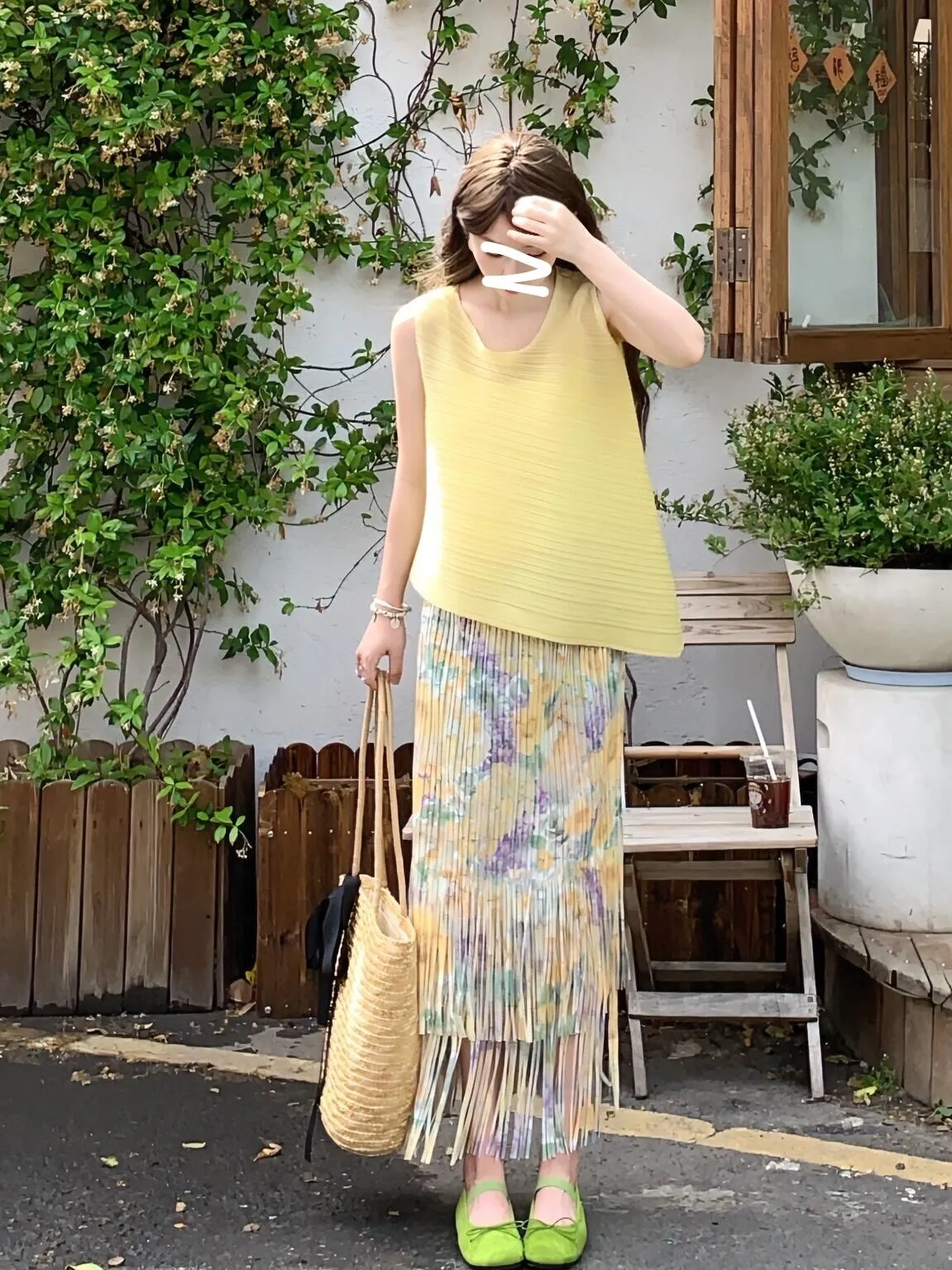 Three Zha Furo Half-length Skirt with Tassel New Color Blooming Small Lazy Folded Slimming Pleated Skirt for Ladies