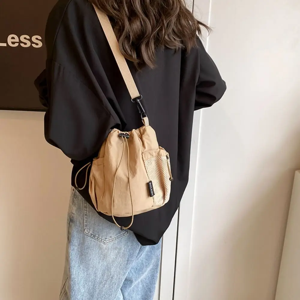 Korean Style Drawstring Bucket Bag Wrinkle Large Capacity Nylon Crossbody Bag Adjustable Shoulder Strap Mesh Shoulder Bag