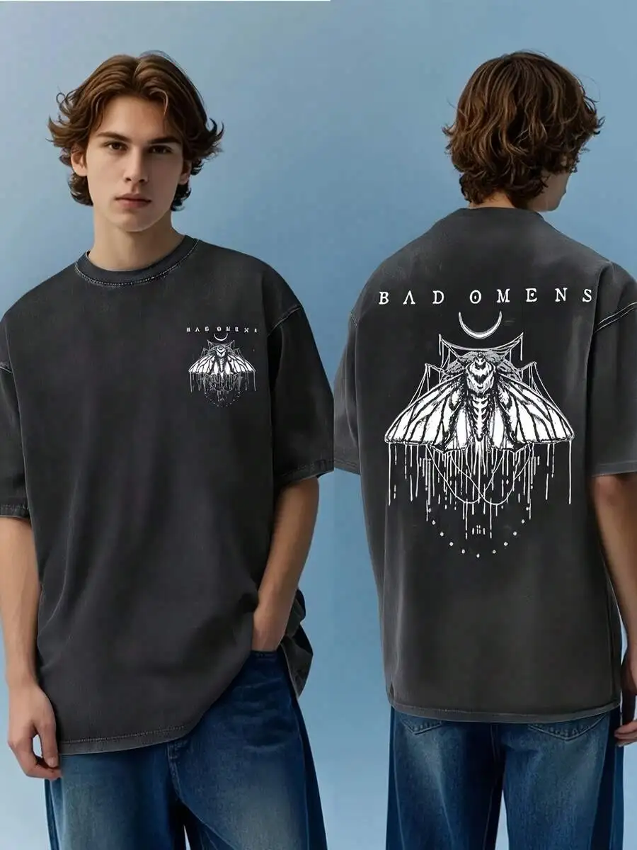 

Washed Black Retro Moth Print T-Shirt For Adults Loose Fit Crew Neck Short Sleeve Streetwear