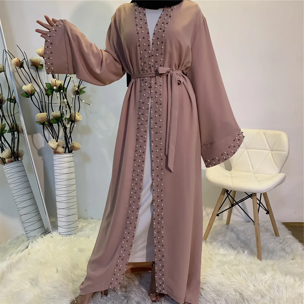 Elegance Solid Color Beaded Muslim Arab Turkey Middle East Fashion Lace-Up Cardigan Robe Women Abaya