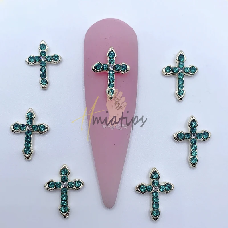 สีชมพูร้อน10Pcs Cross เล็บ Charms Luxury Alloy Cross DIY Glitter 3D เล็บการตกแต่งศิลปะเครื่องประดับหัตถกรรม Rhinestone อุปกรณ์เสริม