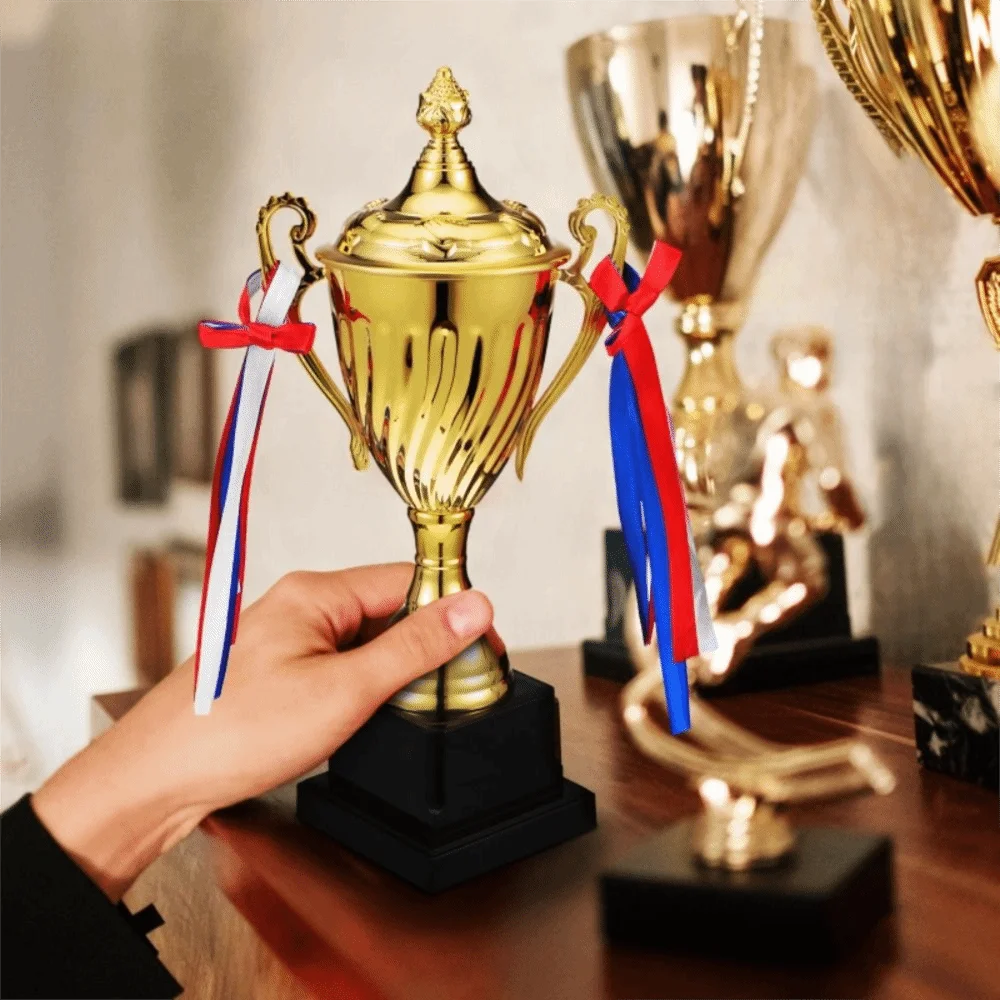 29/33/36cm Gold Trophy Cup Metal Material Large Size Competition Trophy Cup Shape Event Props Winner Trophies Classroom Use