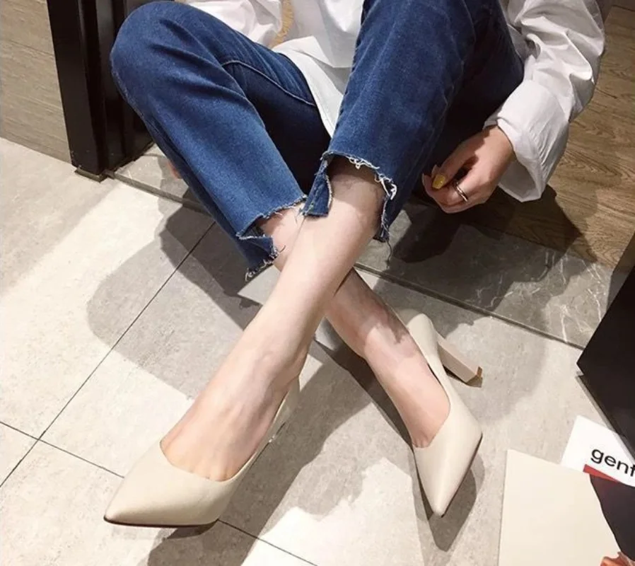 Formal Ladies Summer Footwear Super High Heel Shoes for Women 2024 White Square Heels Normal Leather Casual Young Chic Point 39