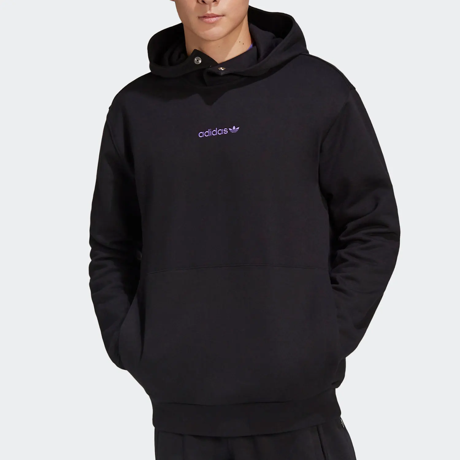 هوديي رياضي فضفاض للرجال من Adidas Official Original Three Stripes HN0381