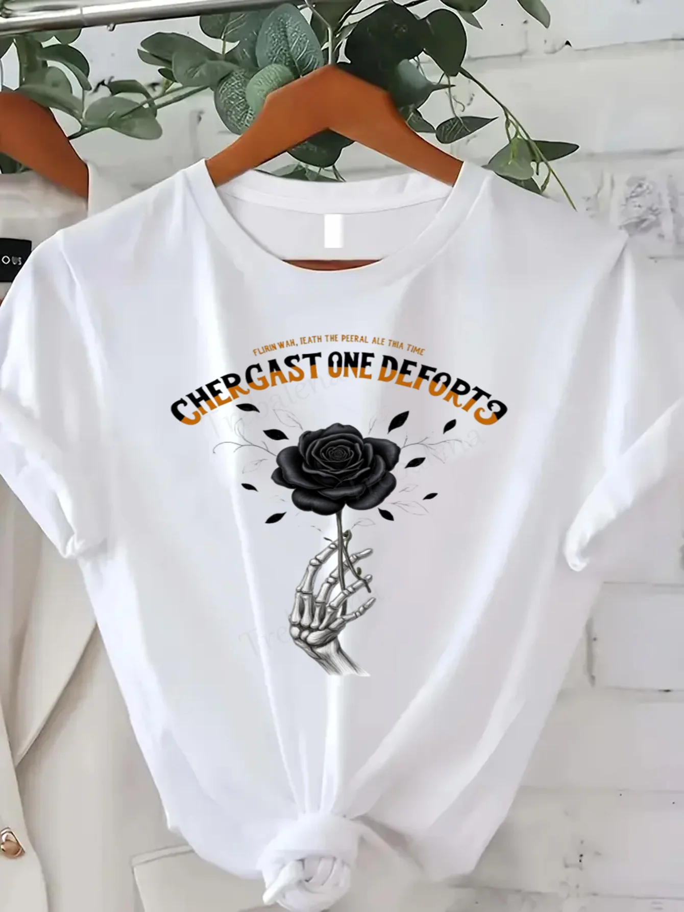 

Round Neck T-shirt Skeleton Hand Rose T-Shirt Women's Plus Size Gothic Fashion Graphic Tee Short Sleeve Tee Fashion Casual Top