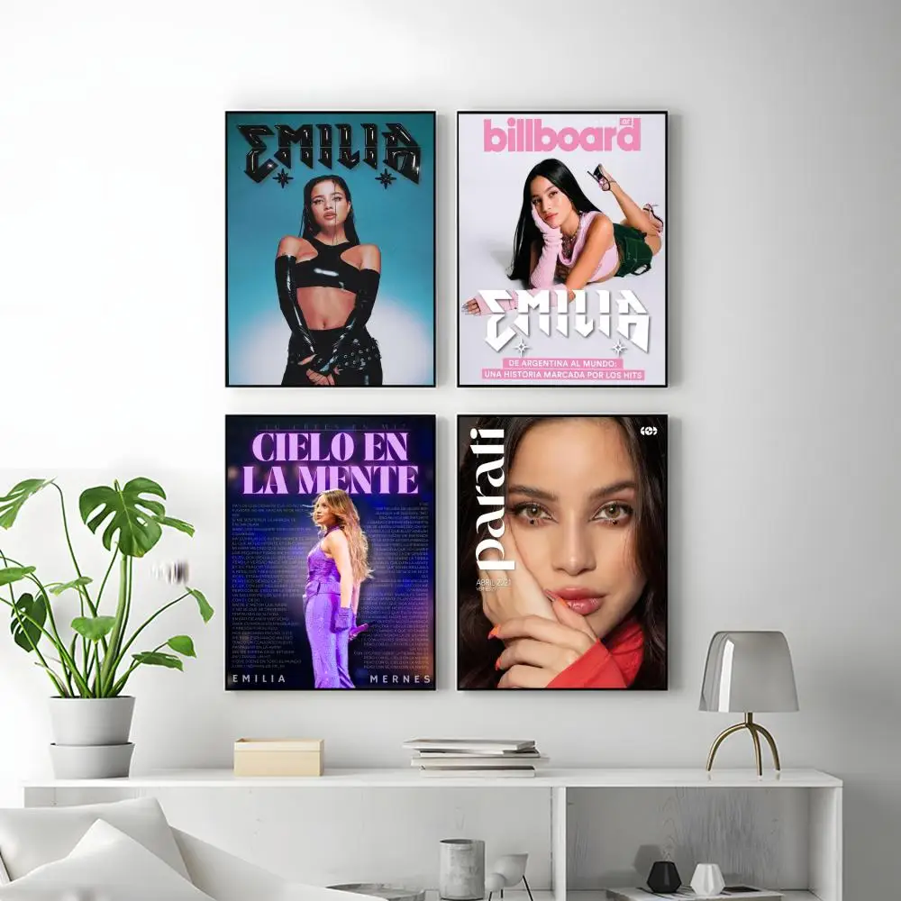 Singer E-Emilia mernes Poster HD Versatile Waterproof Wall Decor Self Adhesive Perfect for Any Room & Ideal Gift