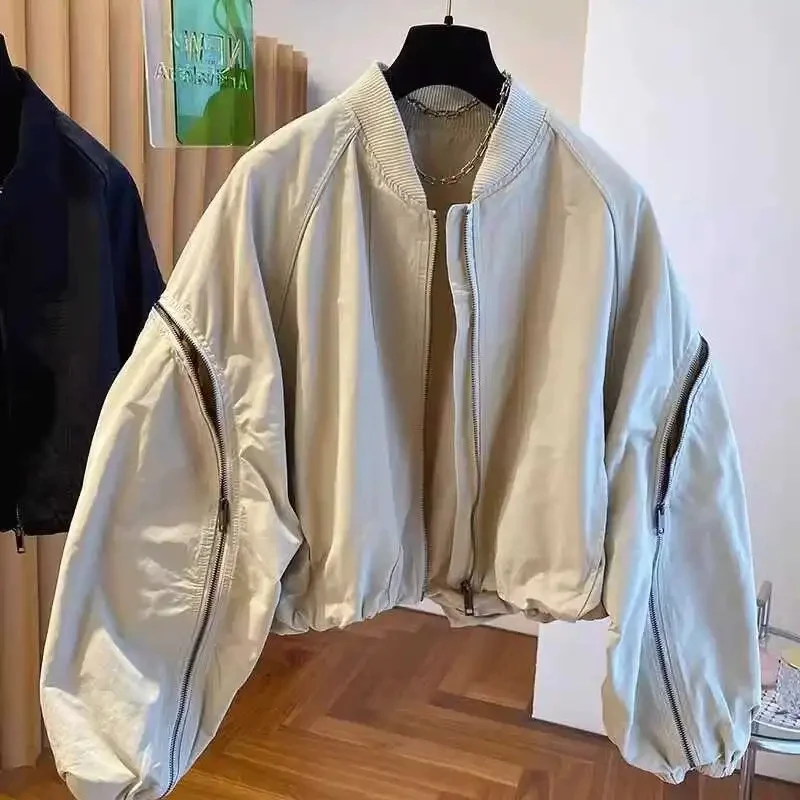 

Новая мода на молнии Design Sense Niche Свободная повседневная короткая куртка Джокер Топ Бейсбольная форма Пальто Женские весенние и осенние модели