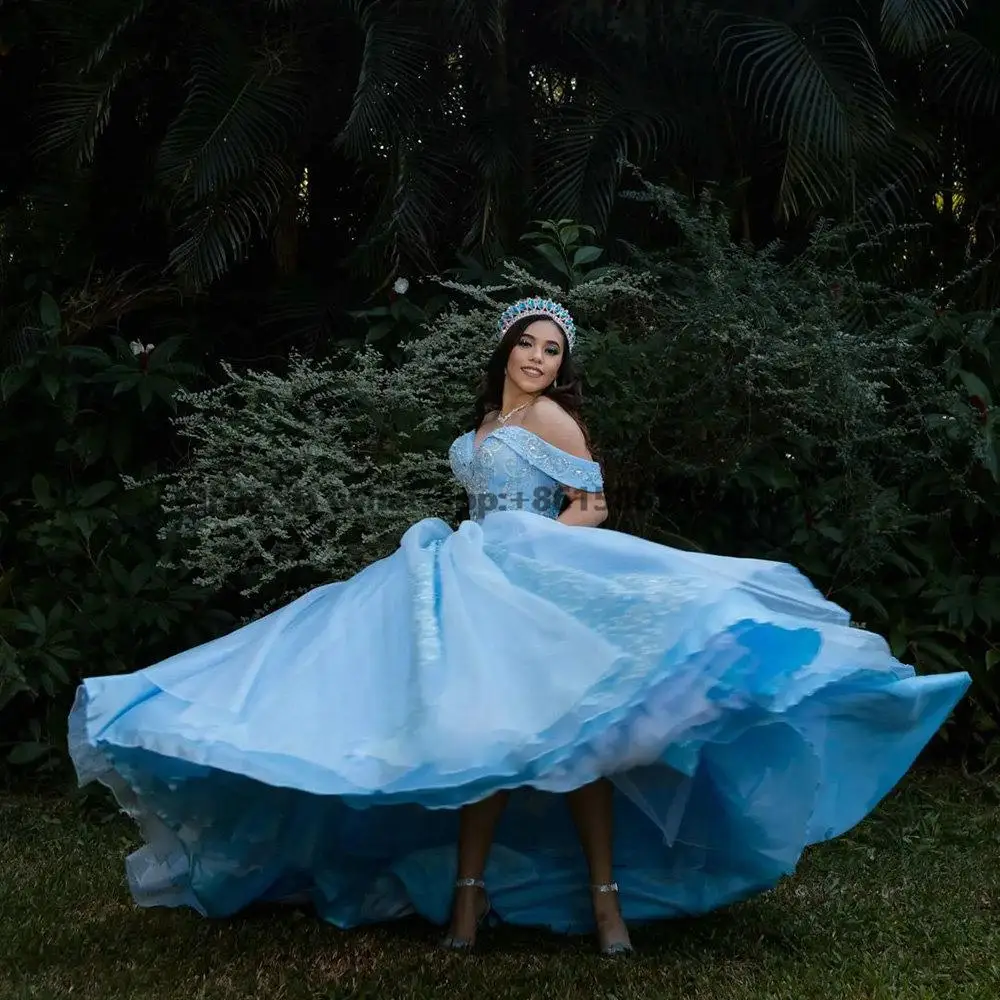 Vestido De quinceañera con espalda abierta, traje De baile con cuentas De cristal, hombros descubiertos, apliques De encaje, corsé, 15 años