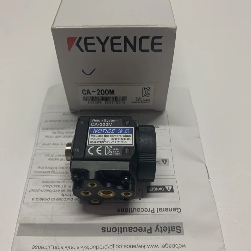 

Цифровая система машинного зрения KEYENCE CA-200M IP64 2 МП с монохромным объективом C-Mount, Япония