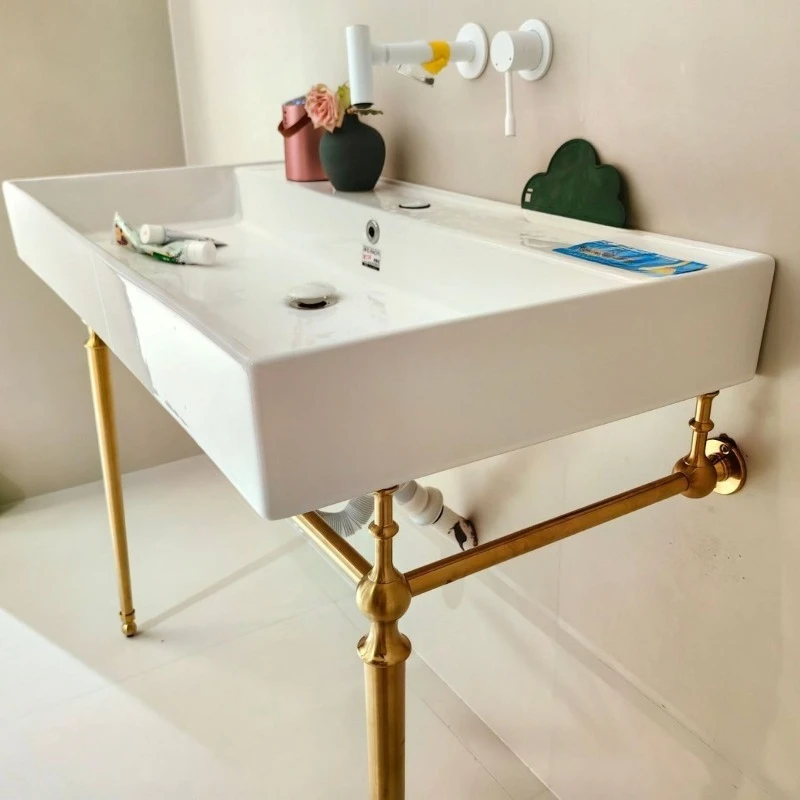Brass Bracket Hotel Famous Bathroom Cabinet Ceramic Integrated Basin Washbasin