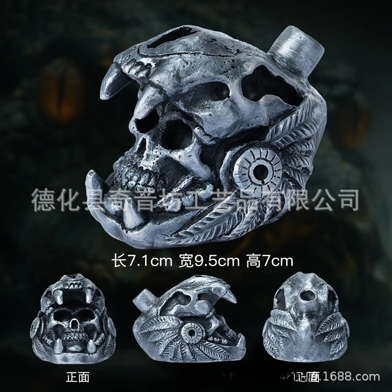 Skull Aztec Death Whistle, Playable Sound Stress Relief Portable Outdoor Camping Emergency Survival Whistle Halloween Decoration