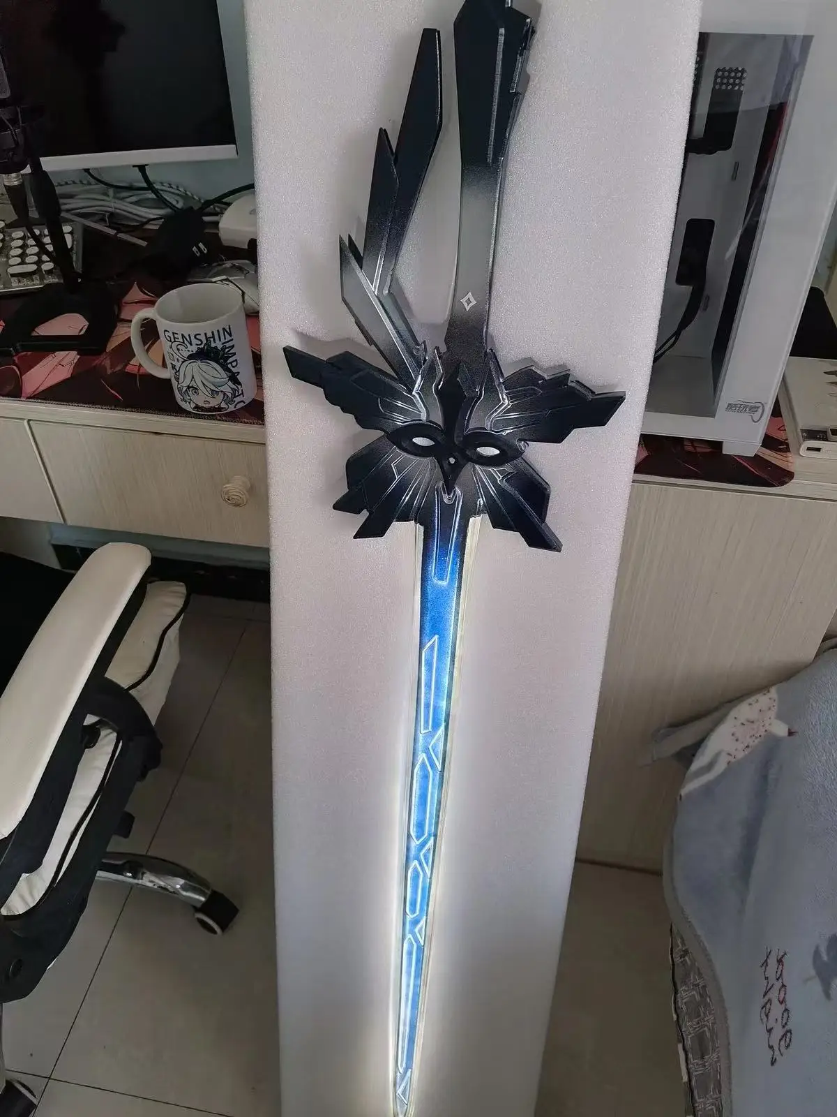The Captain Capitano Cos Luminous Sword Weapons Game Genshin Impact Cosplay Prop Model Halloween Christmas Party Costume Props