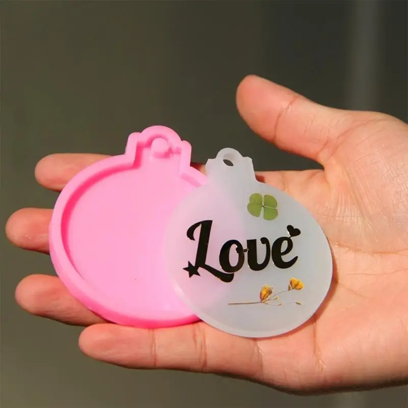 31BB Stylish Keychain Pendant Modl Portable Silicone Pendant Mold for Christmas Ball Jewelry Gifts Crafting