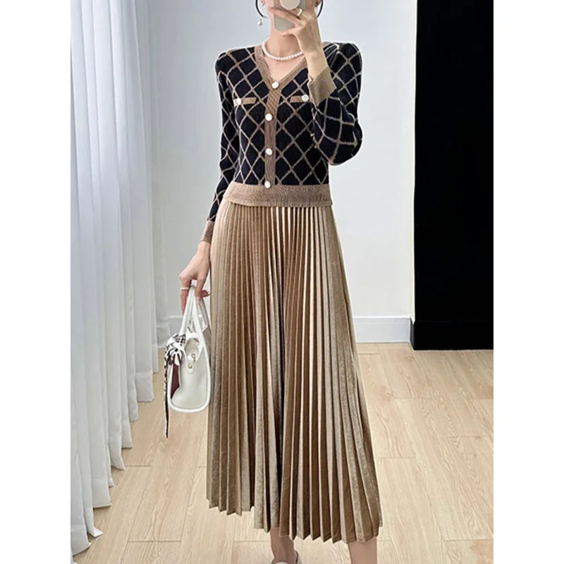 

Pleated Plaid Print Dress Women Elegant Patchwork A Line Full Sleeve V Neck Holiday Clothing Loose Autumn New 162950