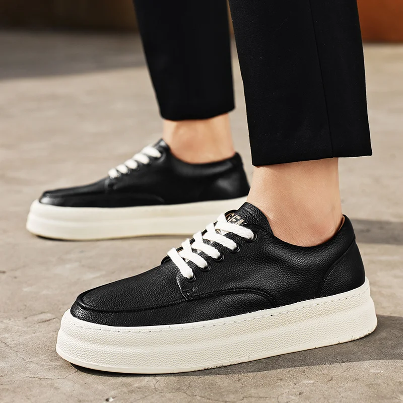 

2025 New Arrival Men's Autumn & Winter White Sneakers | Versatile Thin Breathable Skate Shoes | Men's Casual Shoes