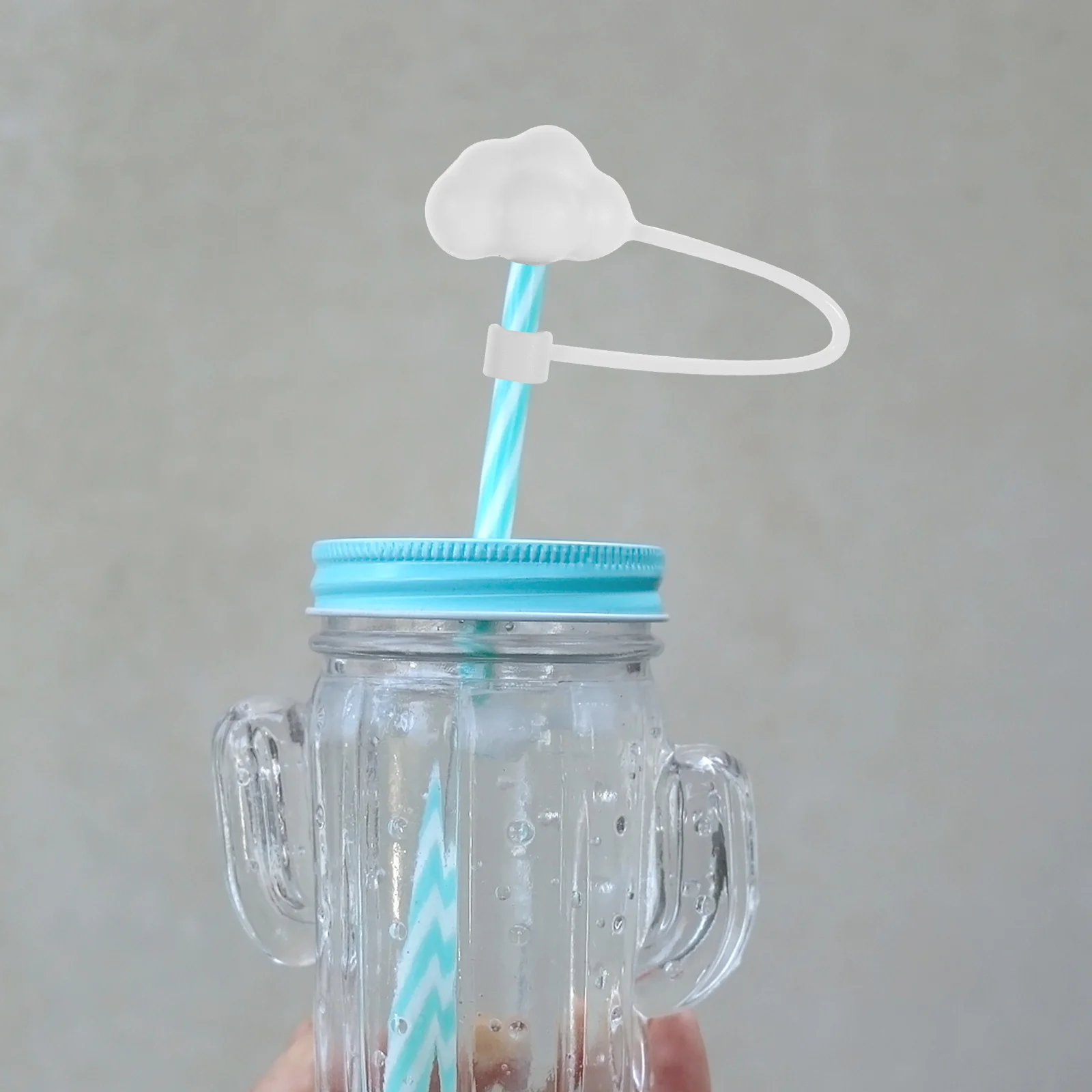

2Pcs Dustproof Silicone Straw Covers Straw Caps Cloud Shape End Protectors Lightweight for Party Rewards Suction Lids