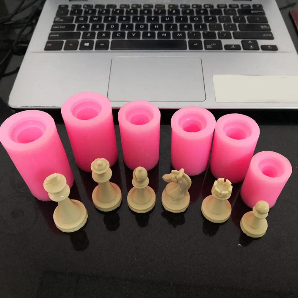 

6Pcs 3D Chess Mold Silicone Chess Pieces Molds Resin Epoxy Casting Flexible DIY Crafts Set Resin Epoxy Molds DIY Silicone Mold