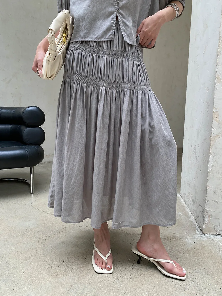 Sommerliches Damen-Set: Lässiges, einfarbiges, französisches Spitzenhemd mit kurzen Ärmeln und plissiertem, elastischem Rock mit hoher Taille – Detail 38