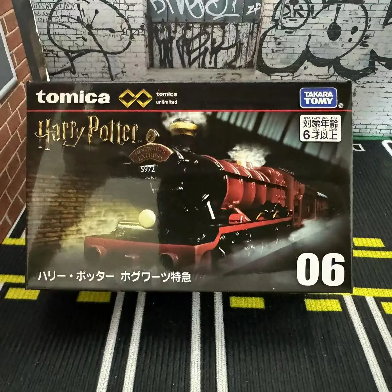 

Takara Tomy Tomica Premium Unlimited 06 Гарри Поттер Хогвартс Экспресс-сплав Автомобиль Литой под давлением Металлический режим Коллекция DisplayToy
