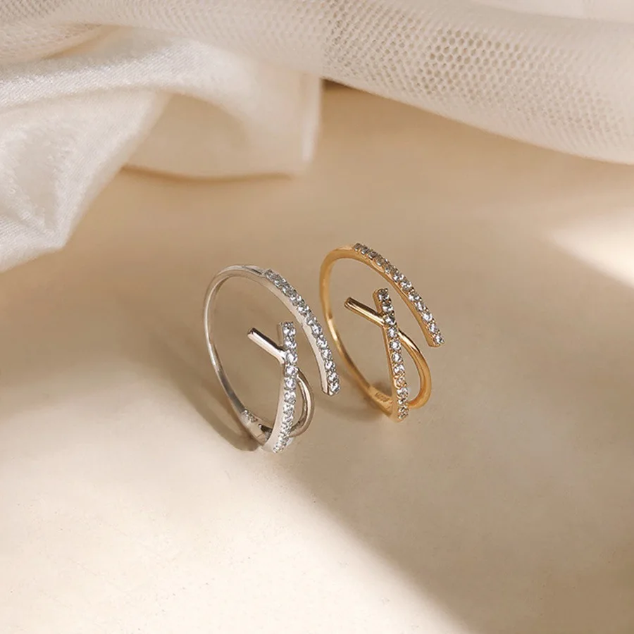 Korean Style Simple Geometric Cross Design Women's Ring Fashion Luxury Zircon Open Adjustable Alloy Ring Milan Girls Jewelry