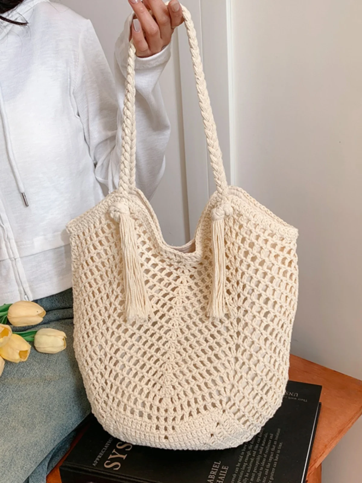

Retro Knitted Cotton Rope oulder Bag Ins Sle Me Hollow out Tote Beach Vaion Handbag Soft Fabric Large Size Ladies Bag