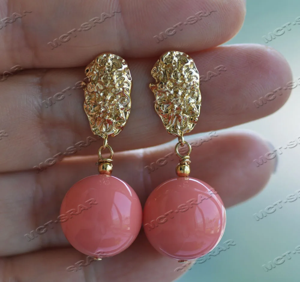 Z12145 16mm Round Coral-Pink South Sea Shell Pearl Dangle Earring