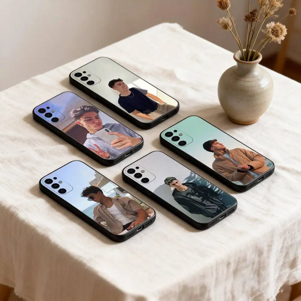 E-Eric Uiiz Minibuy…