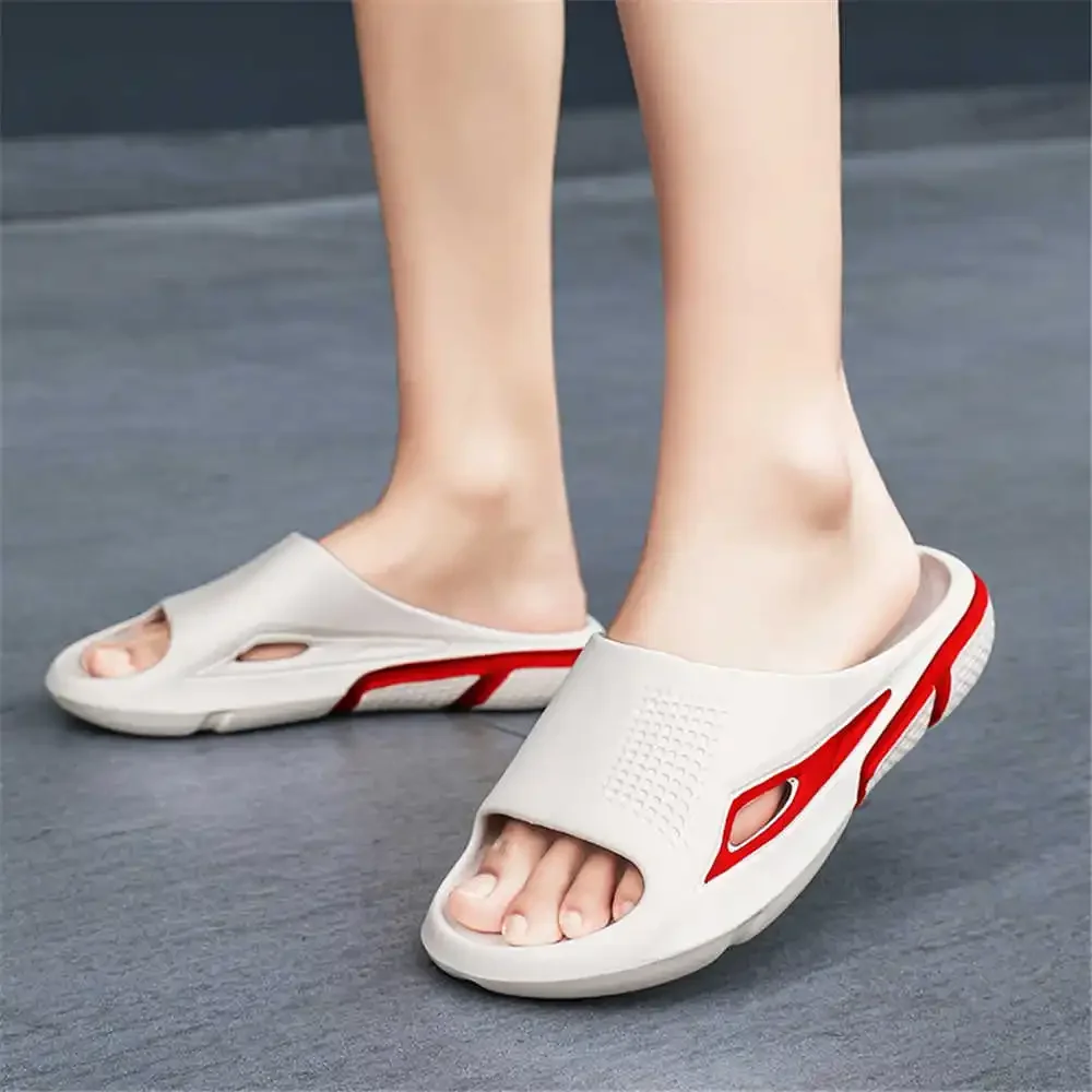 Beach Lying Light Weight Sandals For Summer Men Sneakers Yellow Shoes Character Slipper Sports Snaeaker Bascket Cheapest